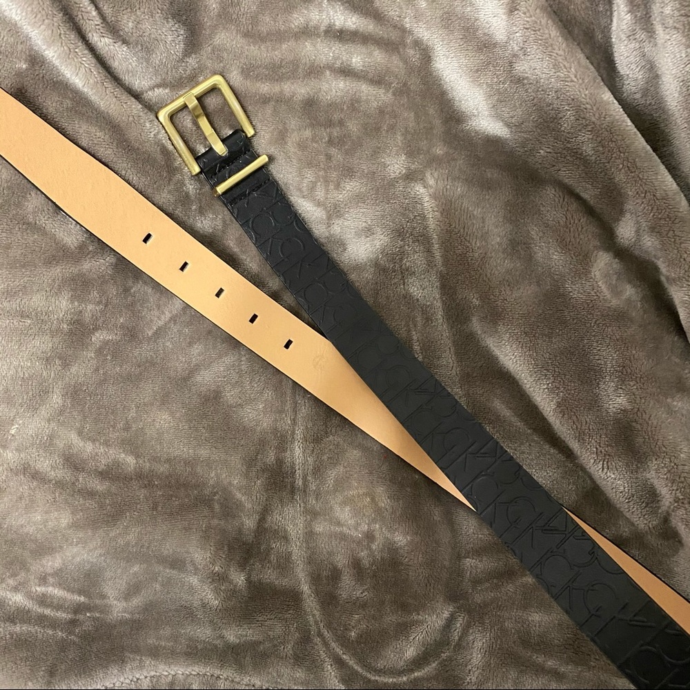 Calvin Klein Women’s Belt NWOT